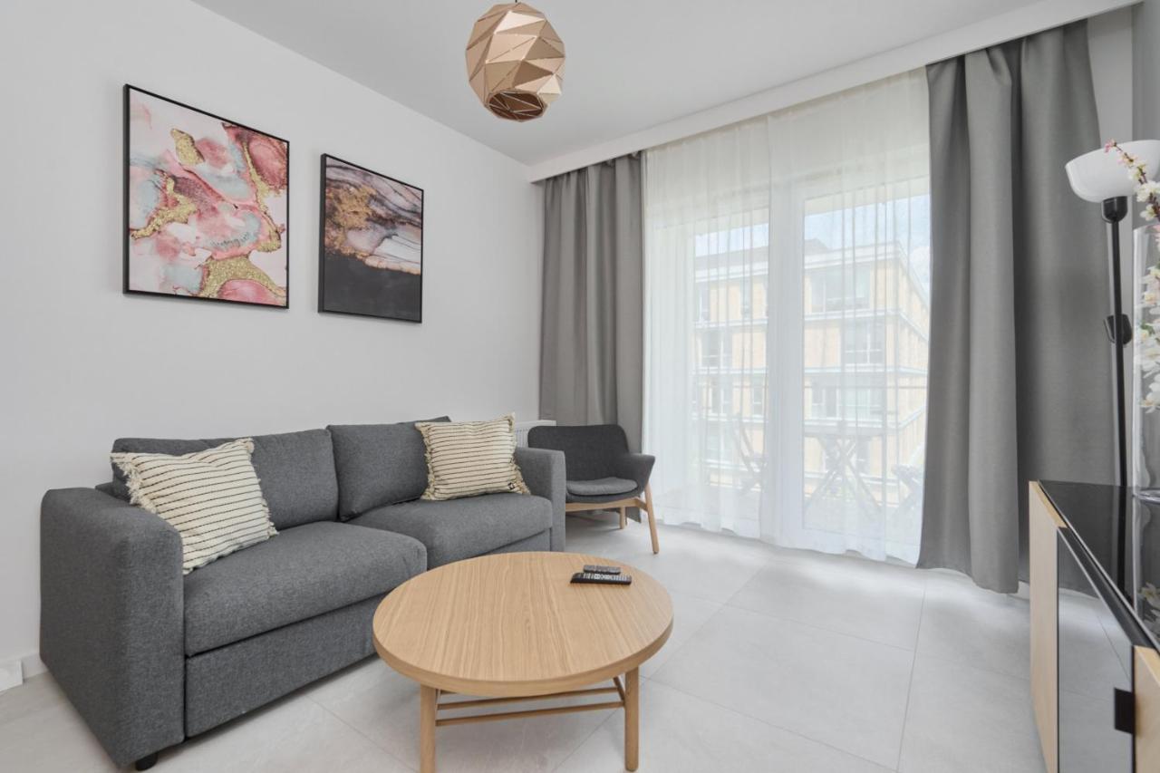 Apartamento Lwowska By The Malta With Parking By Renters Prestige Poznań