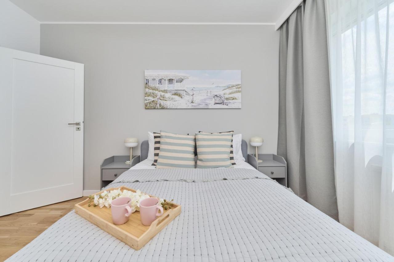 Apartment Lwowska By The Malta With Parking By Renters Prestige *